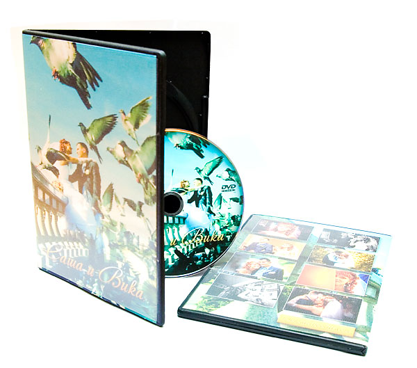 Оформленный свадебный DVD компакт диск с фотографиями